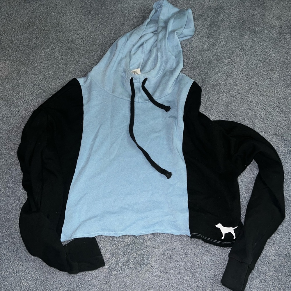 Cropped Victoria’s Secret pink sweatshirt